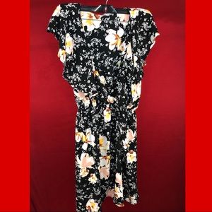 Charlotte russe floral dress perfect condition